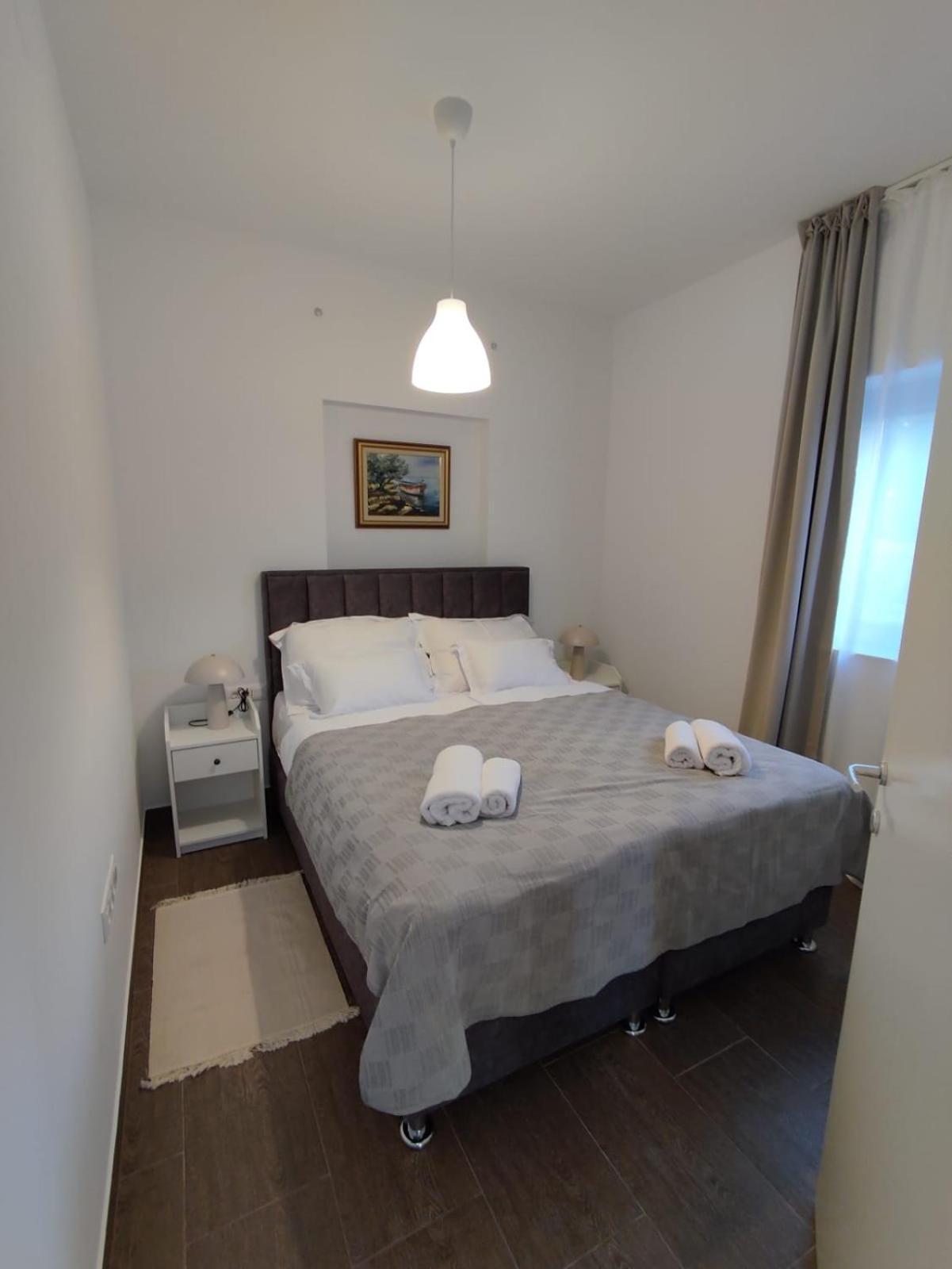 Residence Jonathan Biograd Na Moru Luaran gambar